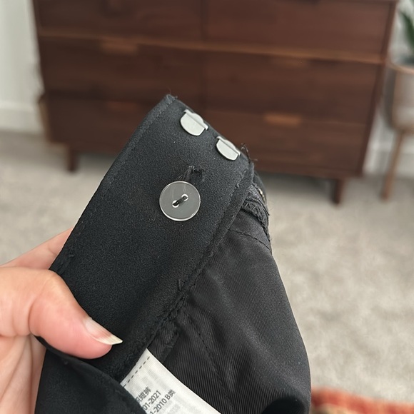 ❤️SOLD❤️Abercrombie Tailored Shorts - Picture 10 of 10